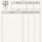Femme utilisant un planner de budget pour gérer ses finances